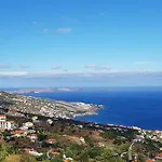 Sea View Andrade 3 Bedroom House