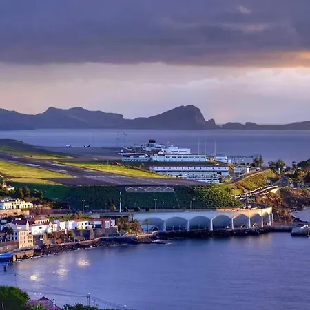 Sea View Andrade 3 Bedroom House *