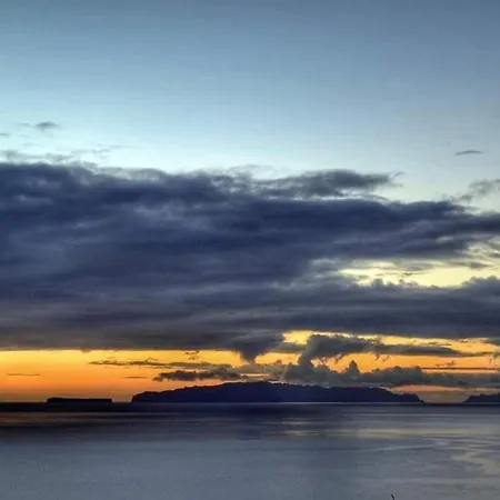 Sea View Andrade 3 Bedroom House *