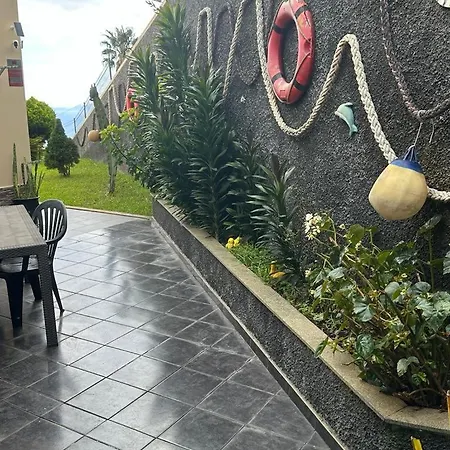 Sea View Andrade 3 Bedroom House *