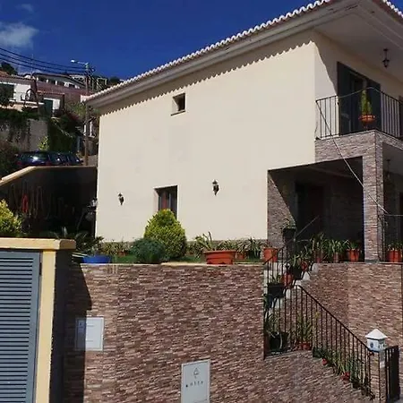 Сasa de vacaciones Sea View Andrade 3 Bedroom House Gaula