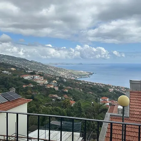 Dom wakacyjny Sea View Andrade 3 Bedroom House *