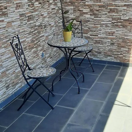 Sea View Andrade 3 Bedroom House بيت للعطل *