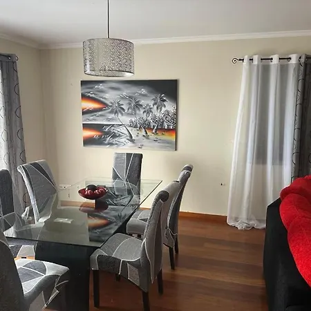 Dom wakacyjny Sea View Andrade 3 Bedroom House