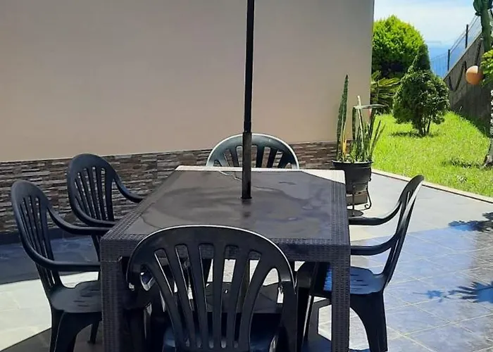 Sea View Andrade 3 Bedroom House * Гаула